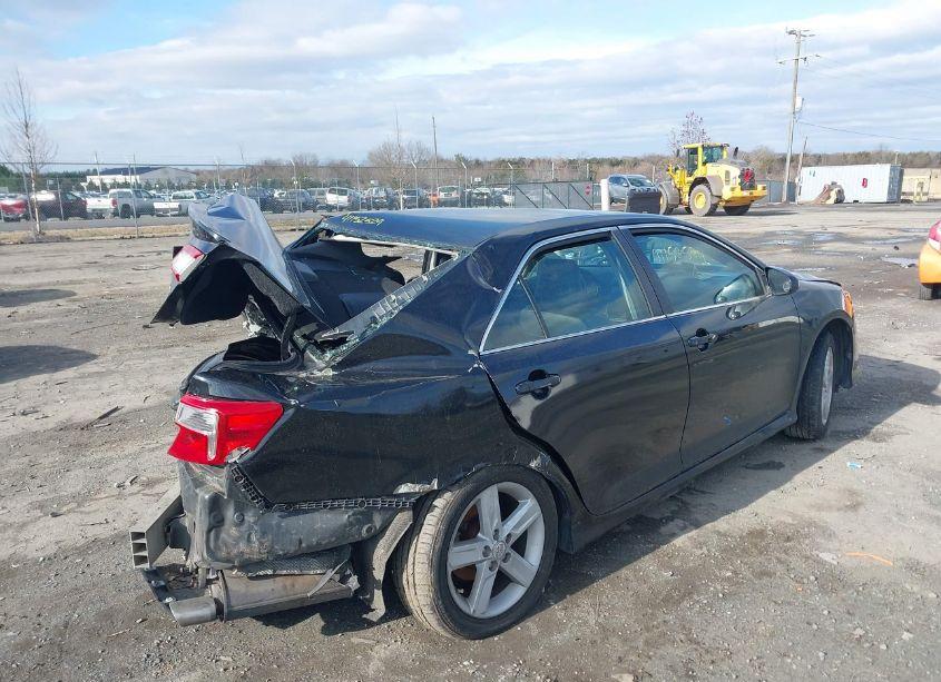 Photo 4 of 2012 Toyota Camry SE (VIN 4T1BF1FKXCU145125)