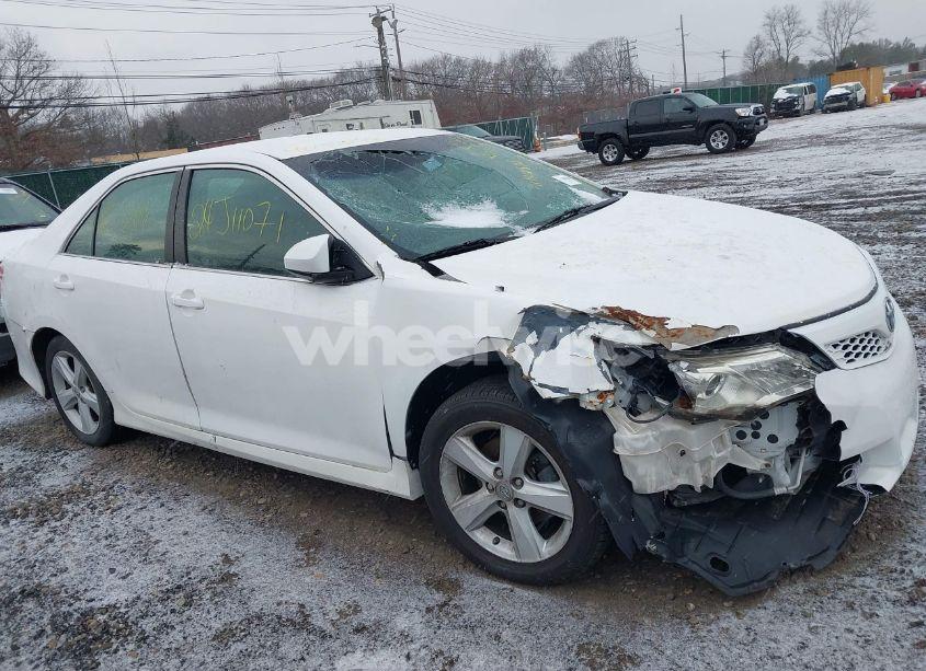 Photo 12 of 2012 Toyota Camry SE (VIN 4T1BF1FKXCU151507)