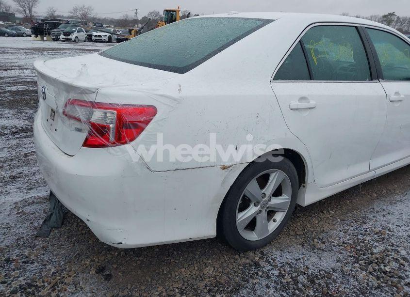 Photo 4 of 2012 Toyota Camry SE (VIN 4T1BF1FKXCU151507)