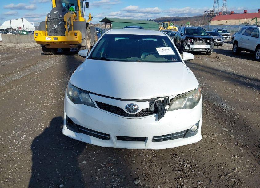 Photo 12 of 2012 Toyota Camry SE (VIN 4T1BF1FKXCU154410)