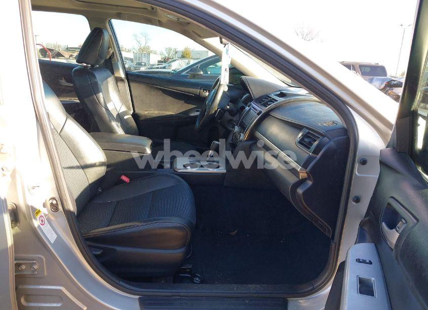 Photo 5 of 2012 Toyota Camry SE (VIN 4T1BF1FKXCU159543)