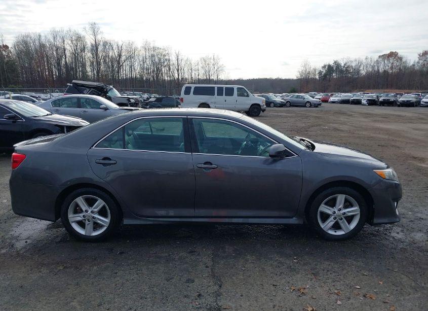 Photo 13 of 2012 Toyota Camry SE (VIN 4T1BF1FKXCU166914)