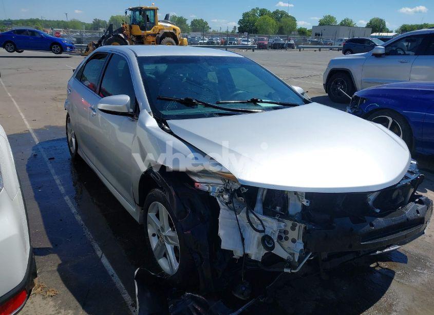 2012 Toyota Camry SE (VIN 4T1BF1FKXCU194437) main photo