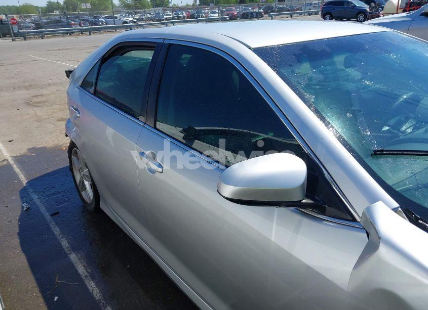 Photo 13 of 2012 Toyota Camry SE (VIN 4T1BF1FKXCU194437)