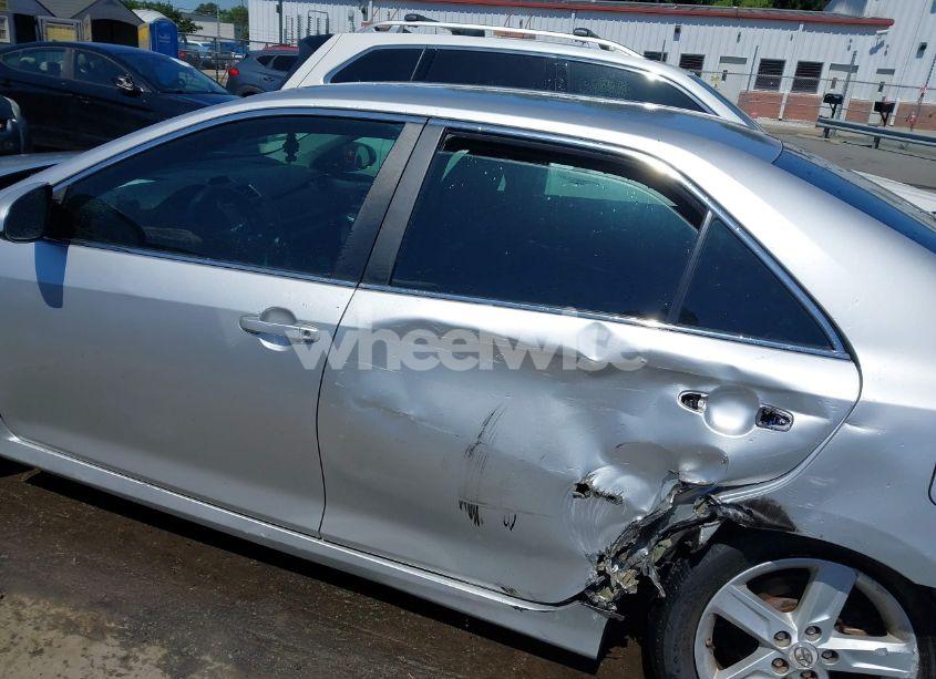 Photo 14 of 2012 Toyota Camry SE (VIN 4T1BF1FKXCU194437)