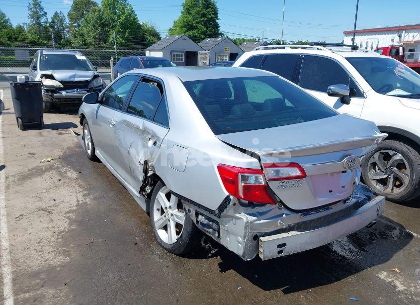 Photo 3 of 2012 Toyota Camry SE (VIN 4T1BF1FKXCU194437)