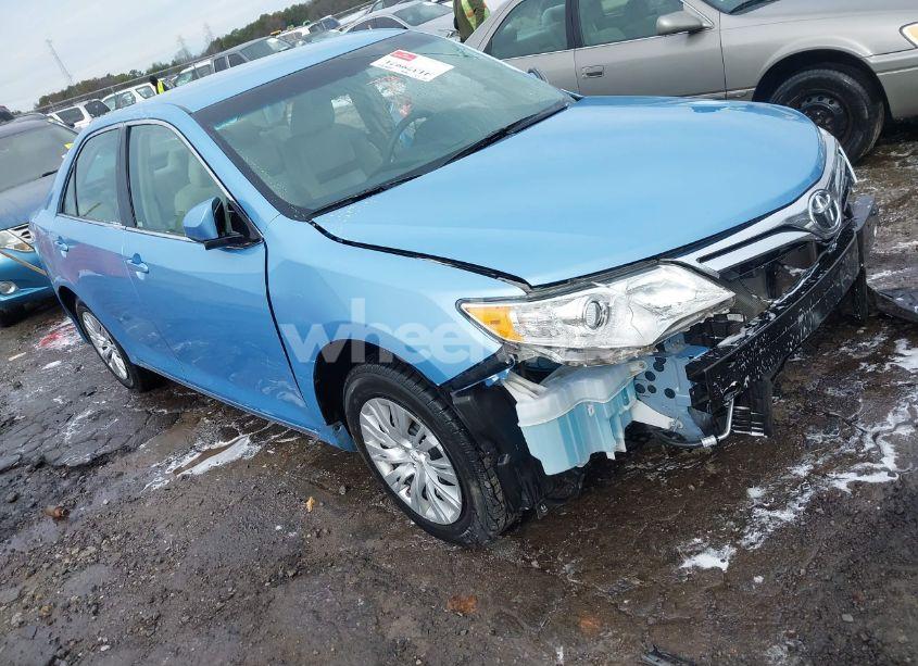 2012 Toyota Camry LE (VIN 4T1BF1FKXCU501282) main photo