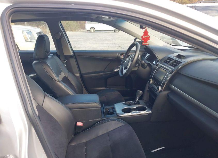 Photo 5 of 2012 Toyota Camry SE (VIN 4T1BF1FKXCU501993)