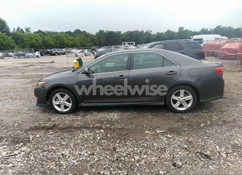 Photo 14 of 2012 Toyota Camry SE (VIN 4T1BF1FKXCU503968)