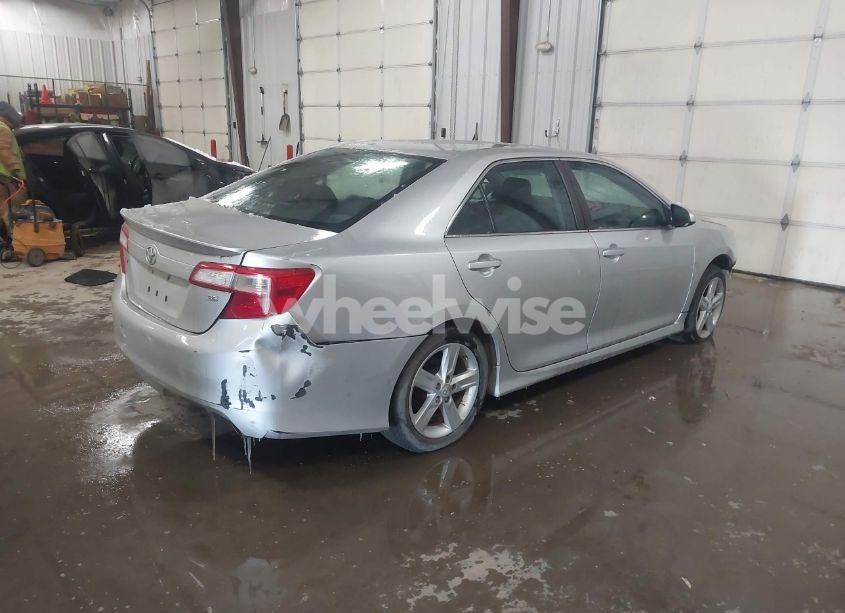 Photo 4 of 2012 Toyota Camry SE (VIN 4T1BF1FKXCU510872)