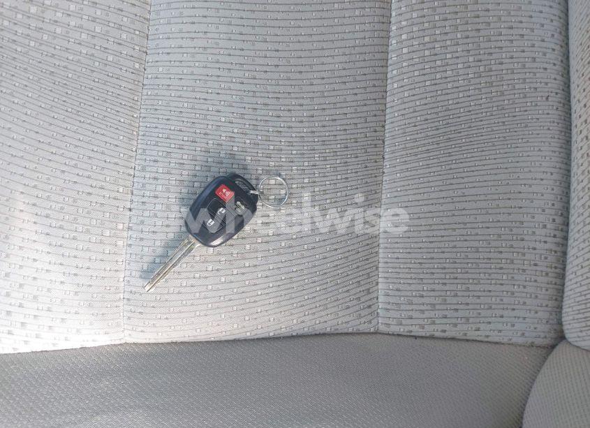 Photo 11 of 2012 Toyota Camry LE (VIN 4T1BF1FKXCU533438)