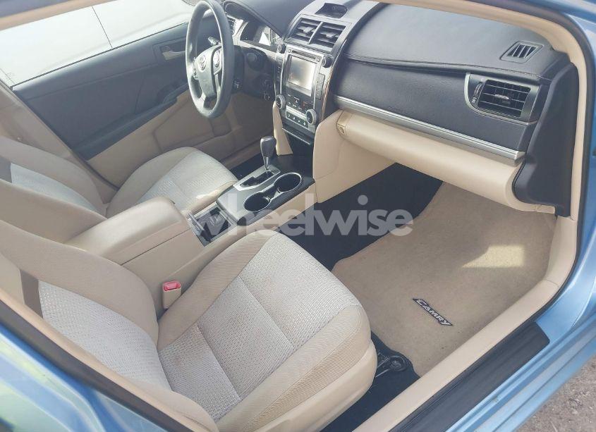 Photo 5 of 2012 Toyota Camry LE (VIN 4T1BF1FKXCU533438)