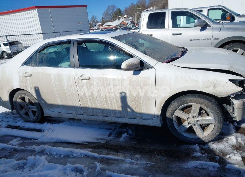 Photo 14 of 2012 Toyota Camry SE (VIN 4T1BF1FKXCU536887)