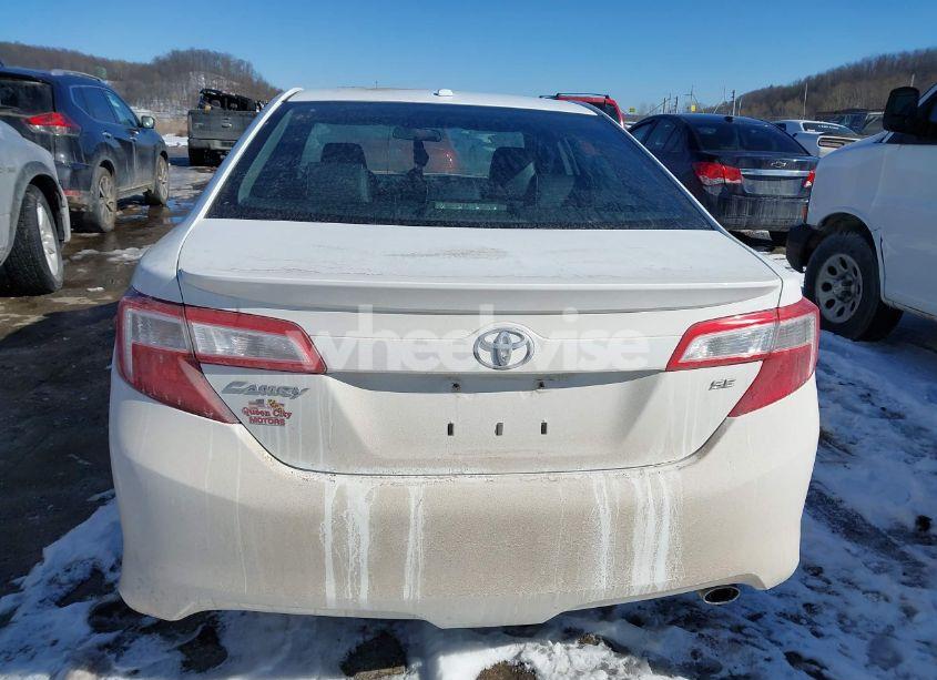 Photo 17 of 2012 Toyota Camry SE (VIN 4T1BF1FKXCU536887)