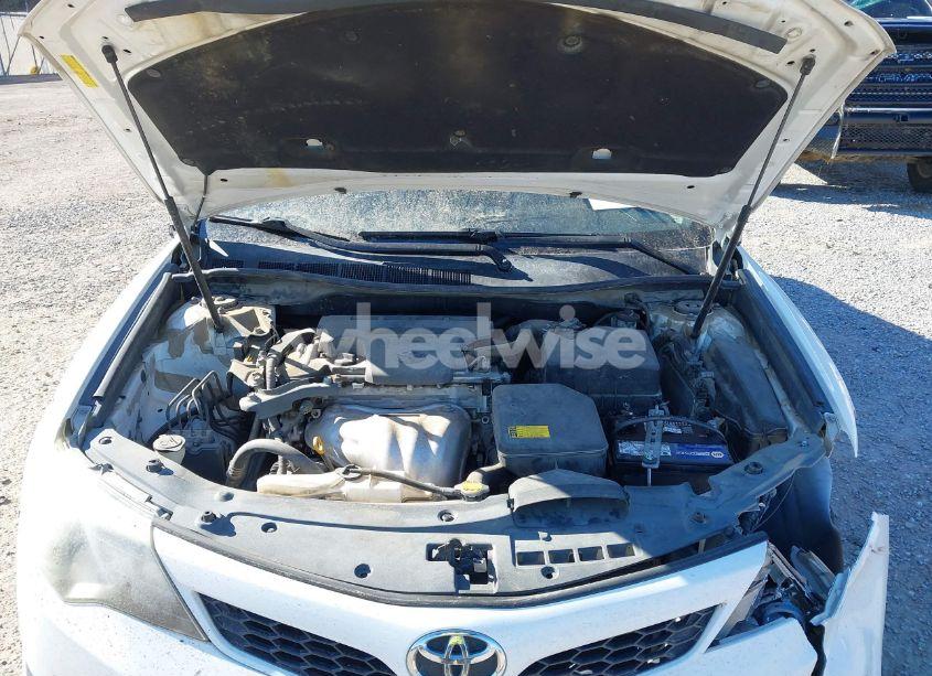 Photo 10 of 2012 Toyota Camry SE (VIN 4T1BF1FKXCU541832)