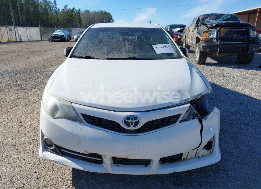Photo 12 of 2012 Toyota Camry SE (VIN 4T1BF1FKXCU541832)