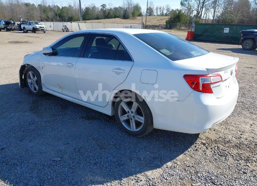 Photo 3 of 2012 Toyota Camry SE (VIN 4T1BF1FKXCU541832)
