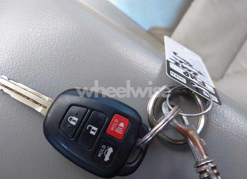 Photo 11 of 2012 Toyota Camry LE (VIN 4T1BF1FKXCU545427)