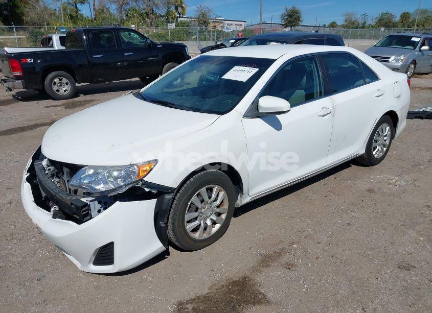 Photo 2 of 2012 Toyota Camry LE (VIN 4T1BF1FKXCU545427)