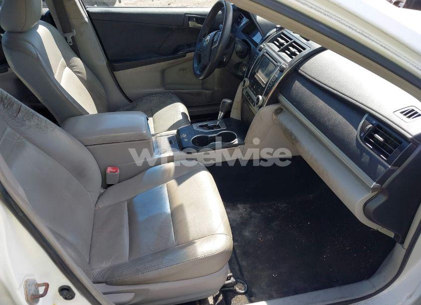 Photo 5 of 2012 Toyota Camry LE (VIN 4T1BF1FKXCU545427)