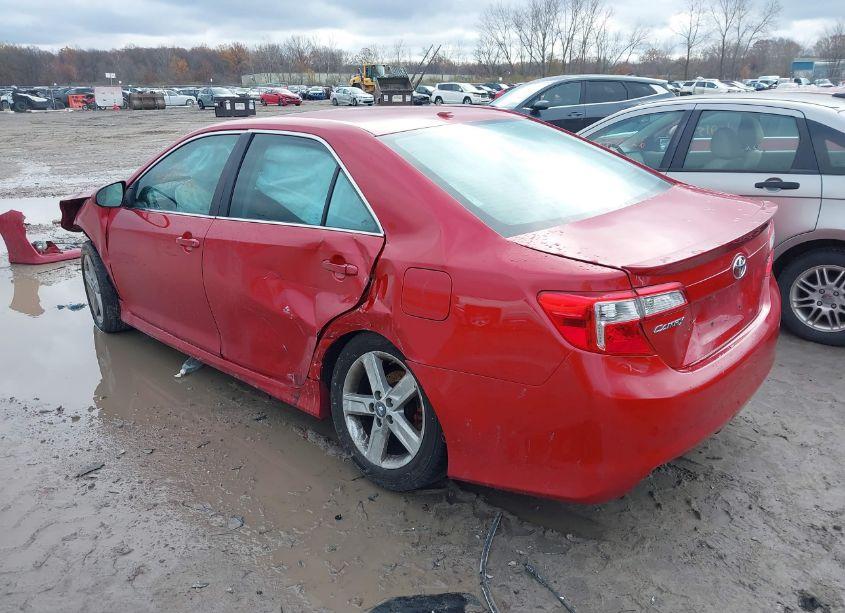 Photo 3 of 2012 Toyota Camry SE (VIN 4T1BF1FKXCU546738)