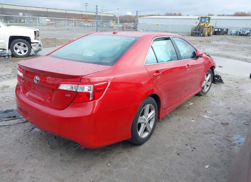 Photo 4 of 2012 Toyota Camry SE (VIN 4T1BF1FKXCU546738)