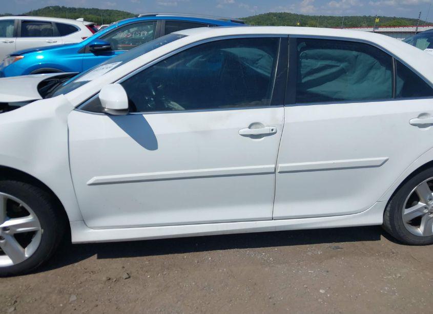 Photo 15 of 2012 Toyota Camry SE (VIN 4T1BF1FKXCU546805)