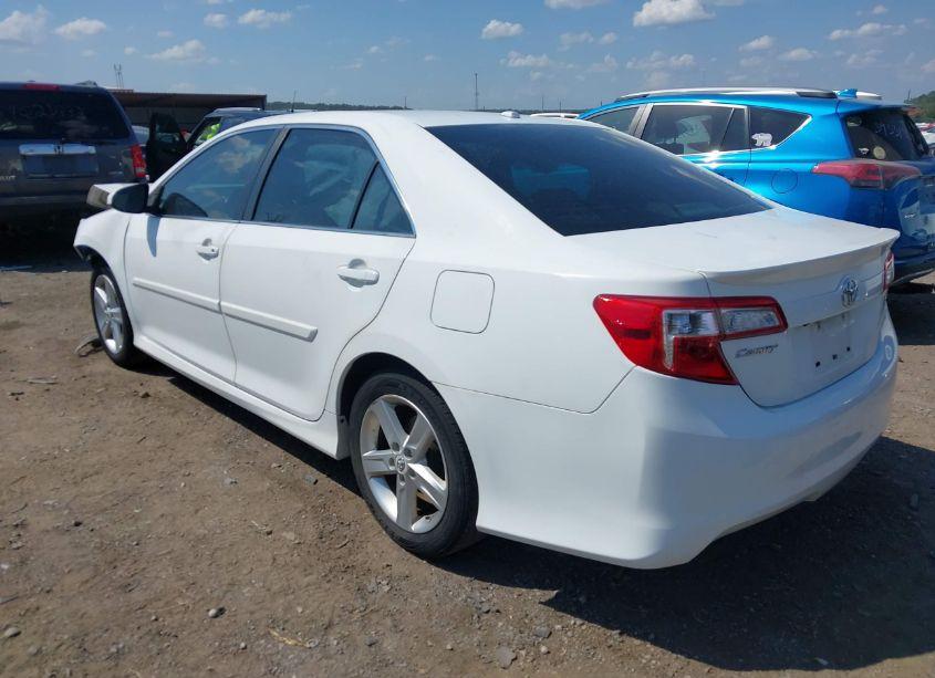 Photo 3 of 2012 Toyota Camry SE (VIN 4T1BF1FKXCU546805)