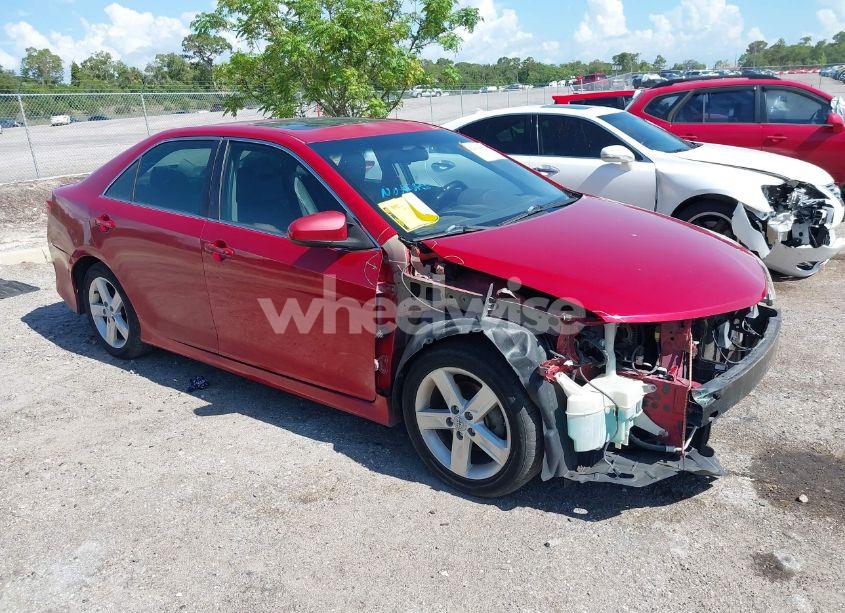 2012 Toyota Camry SE (VIN 4T1BF1FKXCU549669) main photo