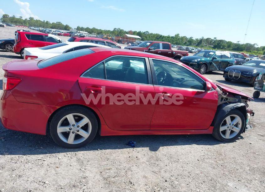 Photo 13 of 2012 Toyota Camry SE (VIN 4T1BF1FKXCU549669)