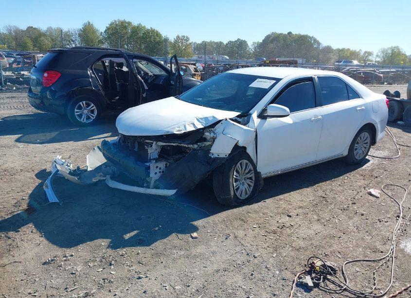 Photo 2 of 2012 Toyota Camry LE (VIN 4T1BF1FKXCU550529)