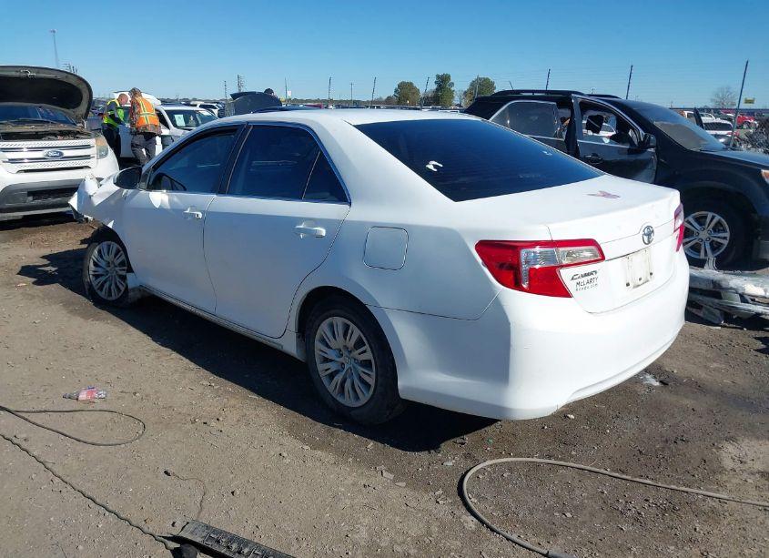Photo 3 of 2012 Toyota Camry LE (VIN 4T1BF1FKXCU550529)