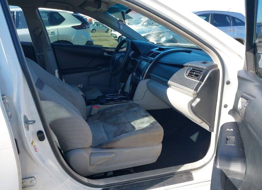 Photo 5 of 2012 Toyota Camry LE (VIN 4T1BF1FKXCU550529)