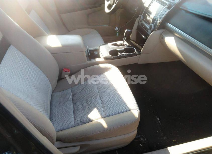 Photo 5 of 2012 Toyota Camry LE (VIN 4T1BF1FKXCU553852)