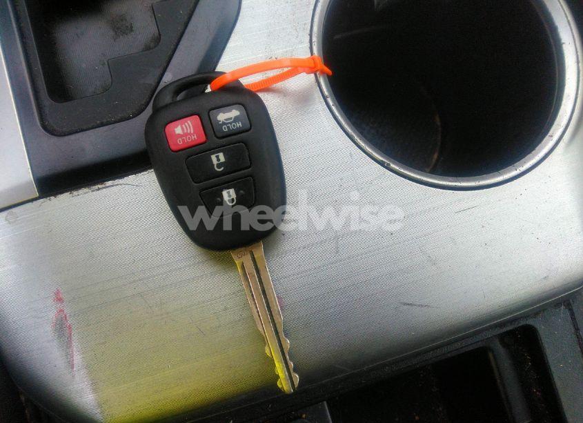 Photo 11 of 2012 Toyota Camry SE (VIN 4T1BF1FKXCU559487)