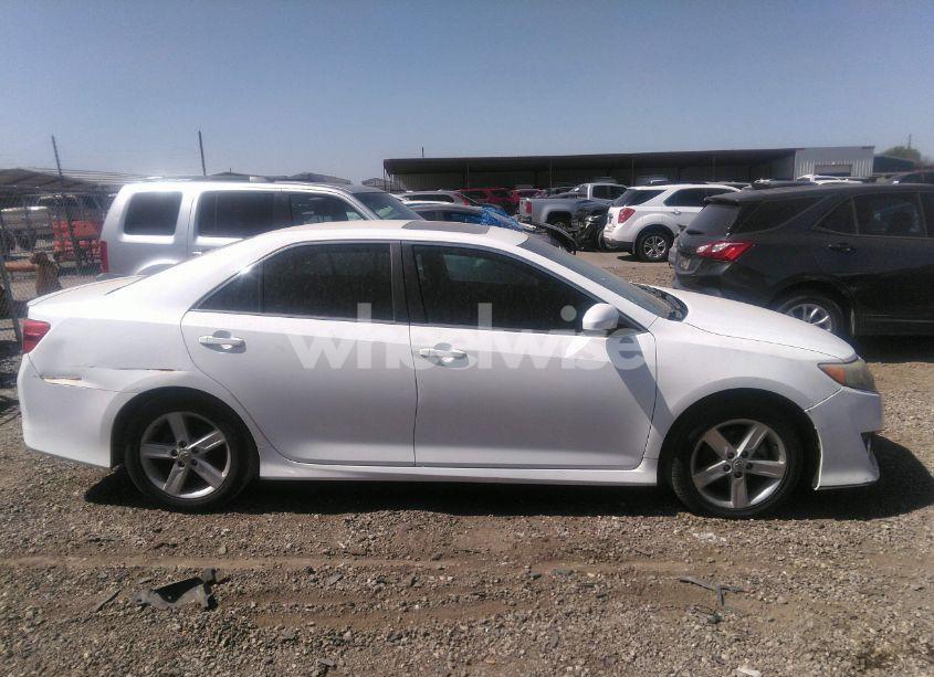 Photo 13 of 2012 Toyota Camry SE (VIN 4T1BF1FKXCU559487)