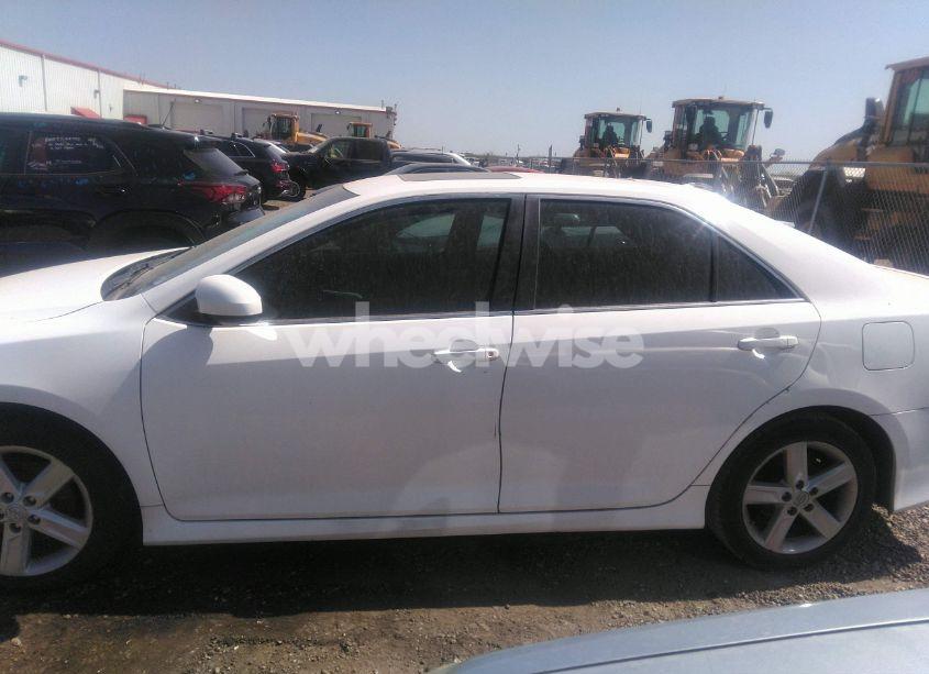 Photo 14 of 2012 Toyota Camry SE (VIN 4T1BF1FKXCU559487)