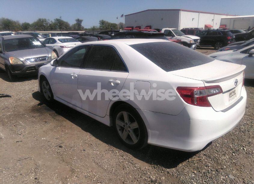 Photo 3 of 2012 Toyota Camry SE (VIN 4T1BF1FKXCU559487)