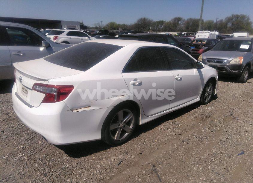 Photo 4 of 2012 Toyota Camry SE (VIN 4T1BF1FKXCU559487)
