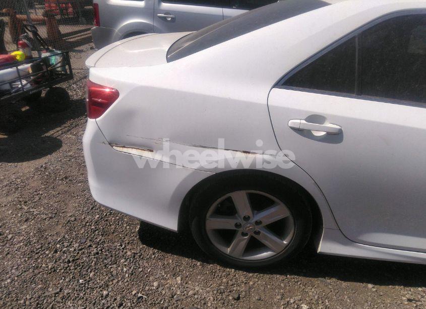 Photo 6 of 2012 Toyota Camry SE (VIN 4T1BF1FKXCU559487)