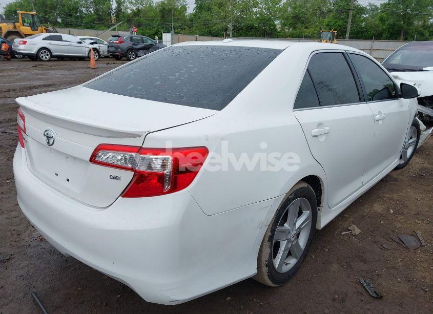 Photo 4 of 2012 Toyota Camry SE (VIN 4T1BF1FKXCU562020)