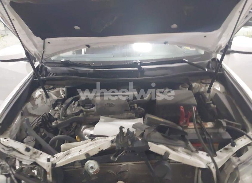 Photo 10 of 2012 Toyota Camry SE (VIN 4T1BF1FKXCU573566)