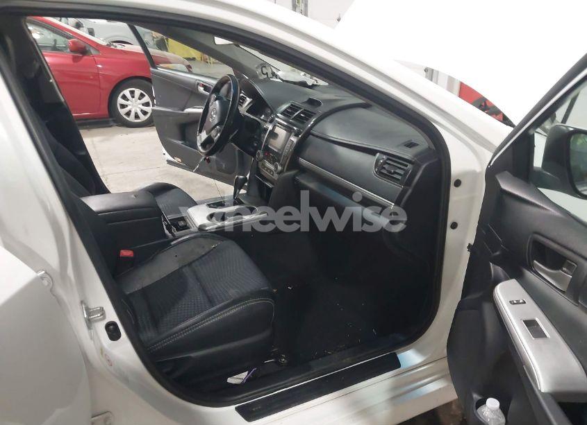 Photo 5 of 2012 Toyota Camry SE (VIN 4T1BF1FKXCU573566)