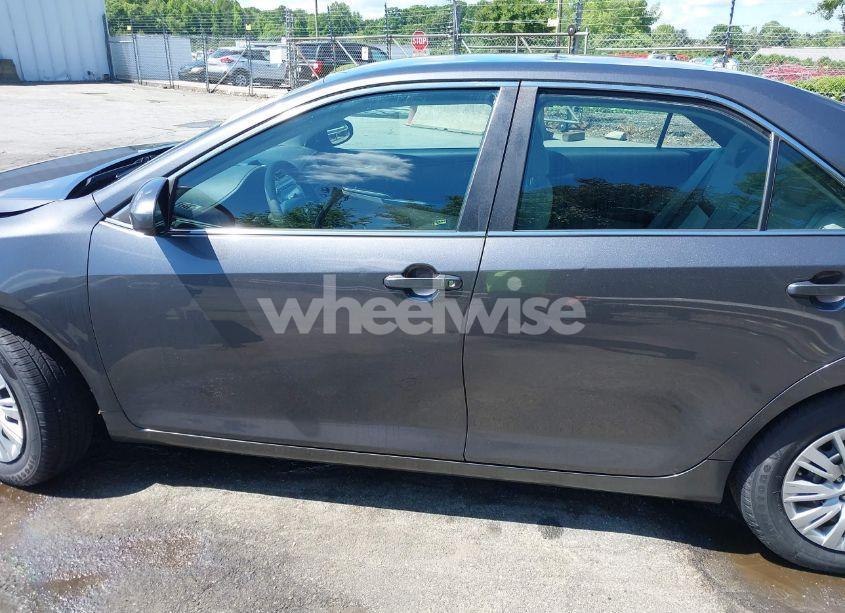 Photo 15 of 2012 Toyota Camry L (VIN 4T1BF1FKXCU625665)