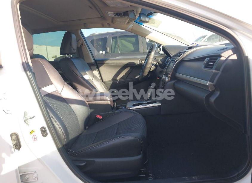 Photo 5 of 2013 Toyota Camry SE (VIN 4T1BF1FKXDU262690)