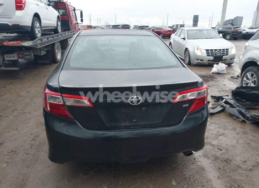 Photo 16 of 2013 Toyota Camry SE (VIN 4T1BF1FKXDU282020)