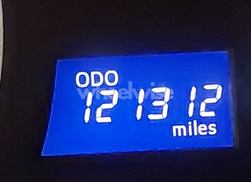 Photo 15 of 2013 Toyota Camry SE (VIN 4T1BF1FKXDU637476)