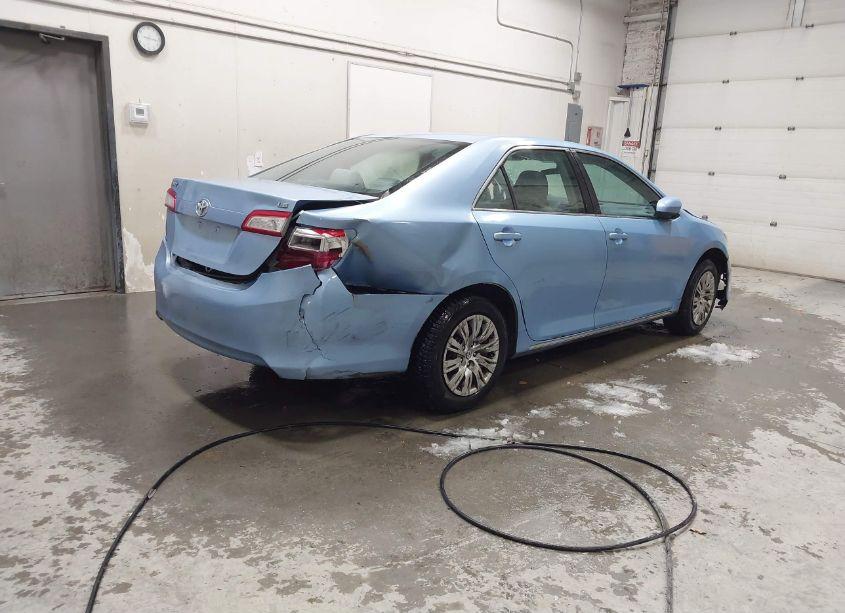 Photo 4 of 2013 Toyota Camry LE (VIN 4T1BF1FKXDU657579)