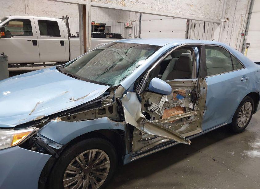 Photo 6 of 2013 Toyota Camry LE (VIN 4T1BF1FKXDU657579)