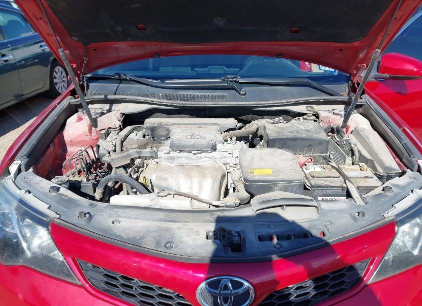 Photo 10 of 2013 Toyota Camry SE (VIN 4T1BF1FKXDU661972)